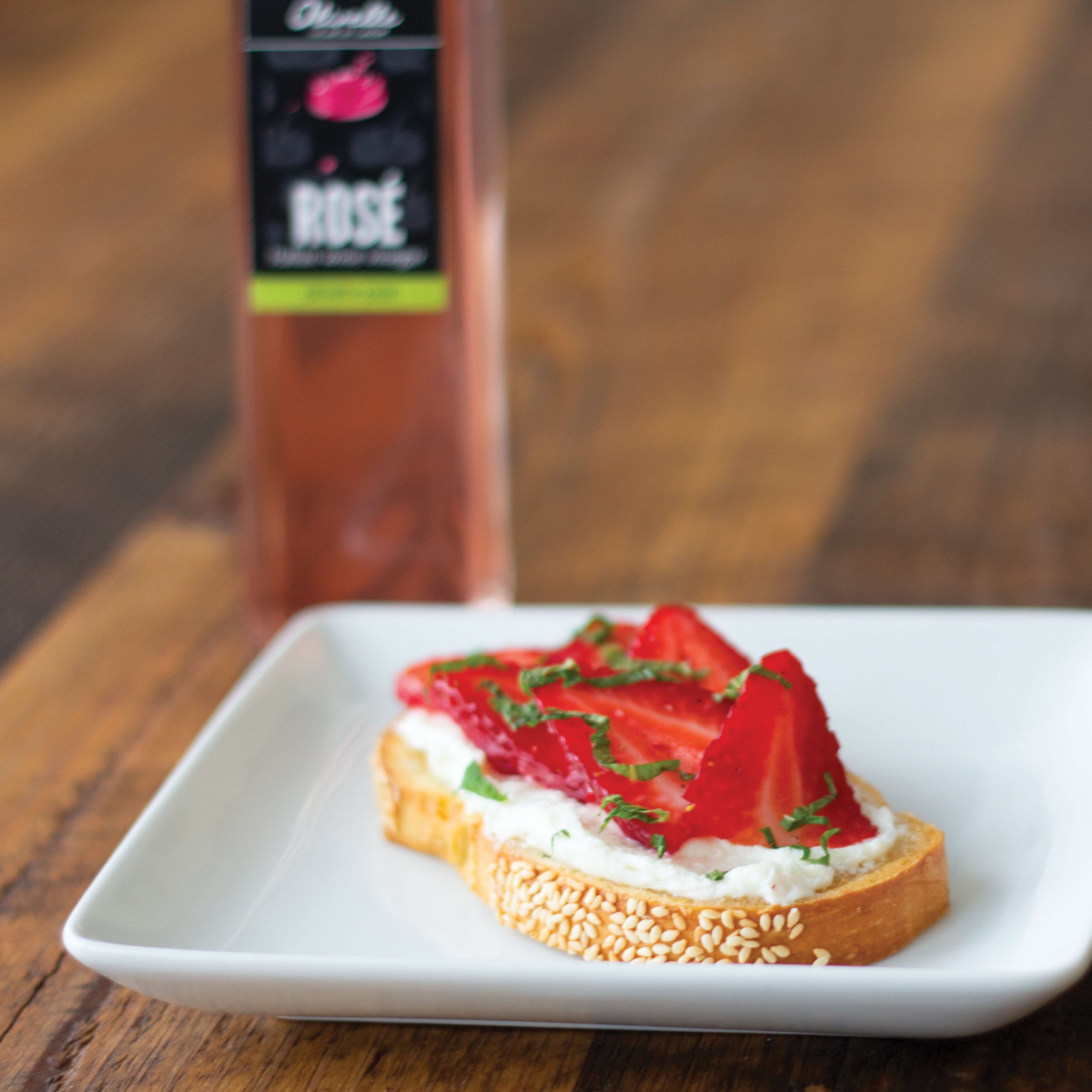 Strawberry Toast With Goat Cheese Olivelle The Art Of Flavor® 7777